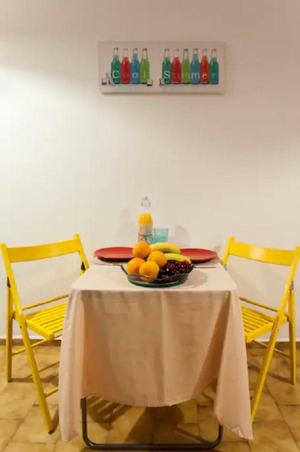 Studio For Couples Near Downtown كاندية المظهر الخارجي الصورة